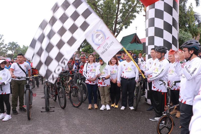 Lebih 5.000 Peserta Ikuti  LPM Pekanbaru Fun Bike Bersempena Hari Jadi Pekanbaru Ke-239